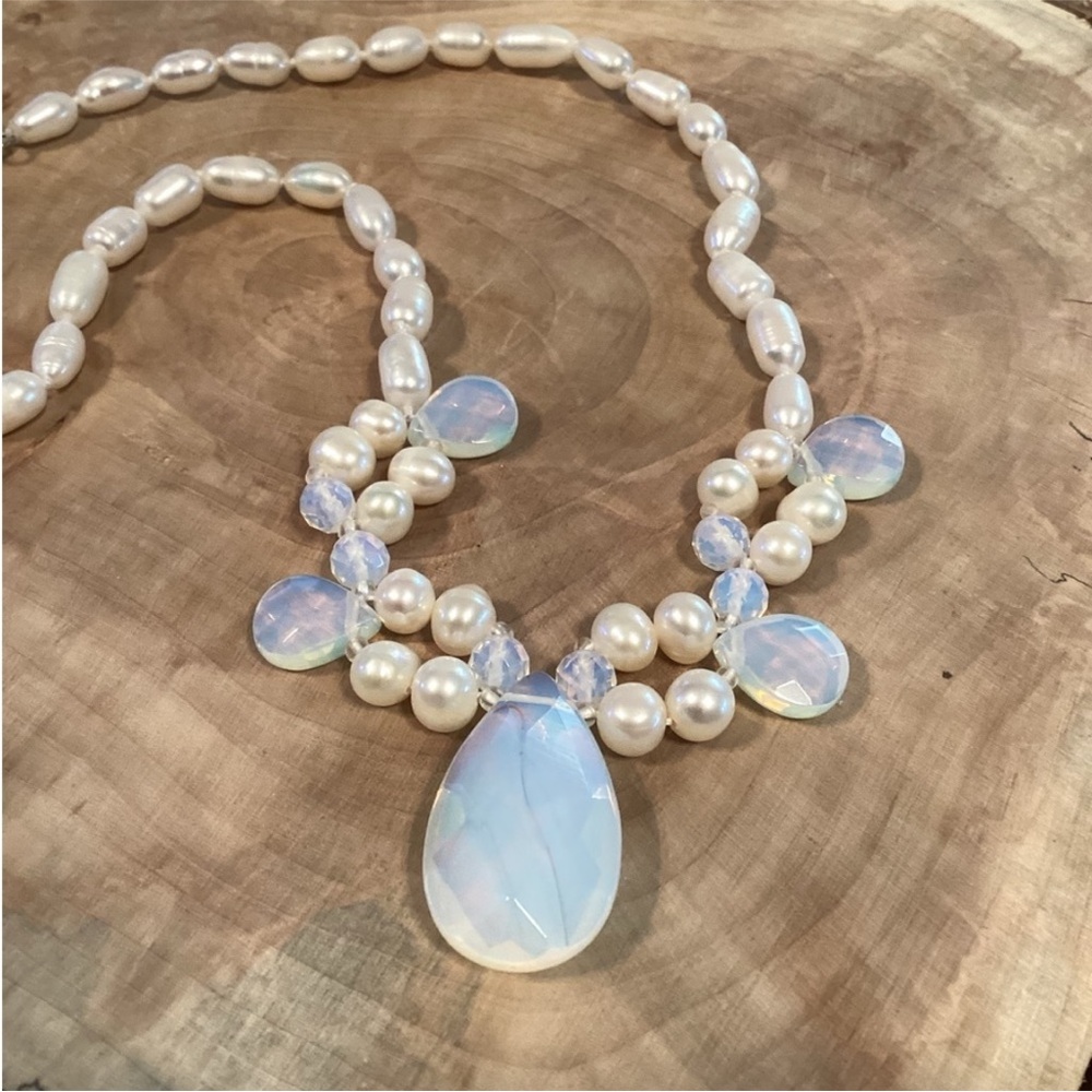 Creamy Sea Pearl & Iridescent Opalite Teardrop Necklace Swiftie Bridal